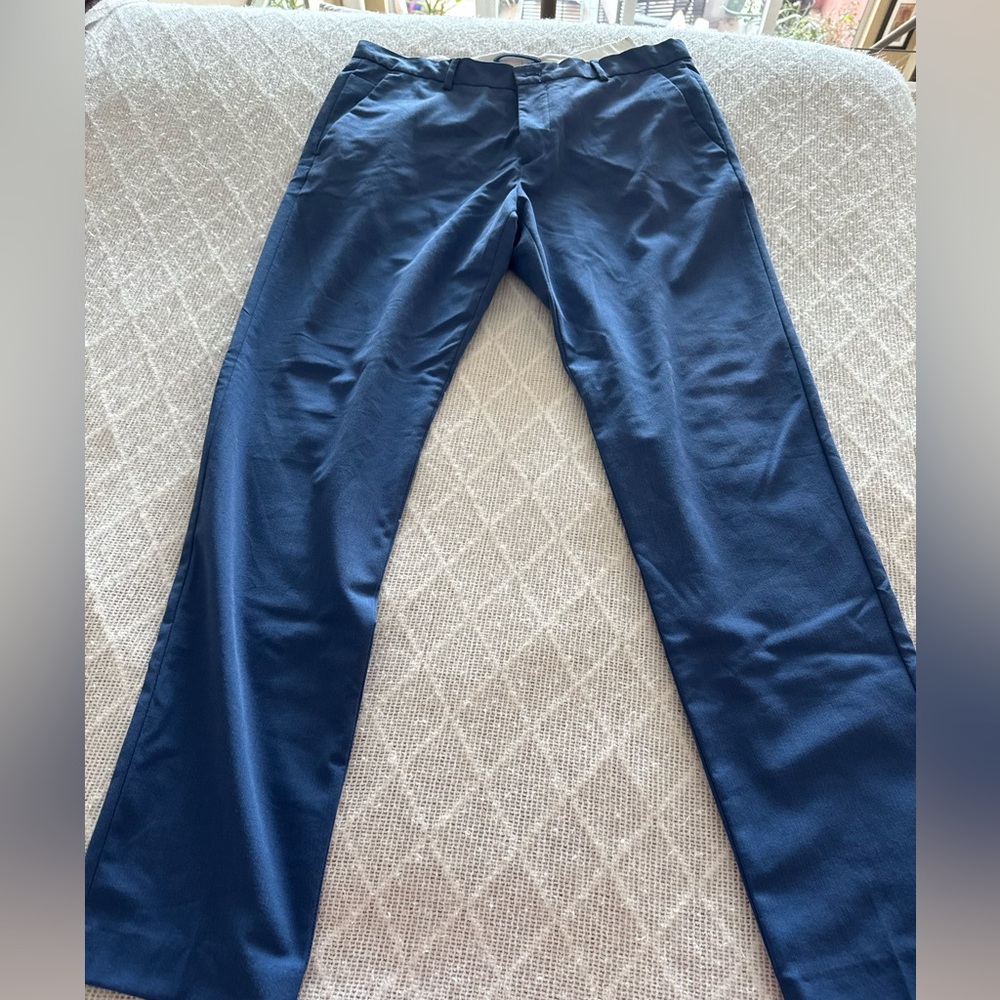 Zara Men's Navy Blue Pants